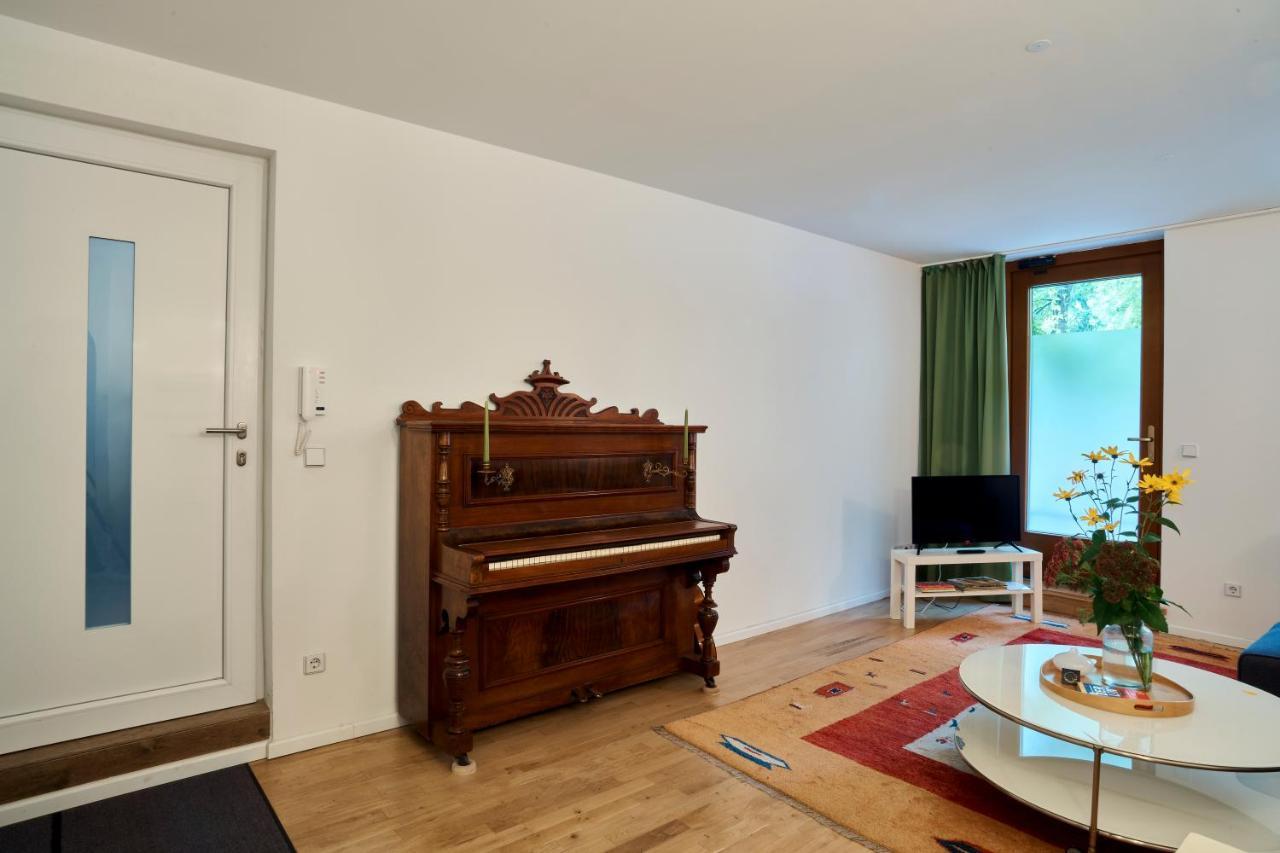 Beautiful Park Apartment For 4 Guests Berlin Bagian luar foto
