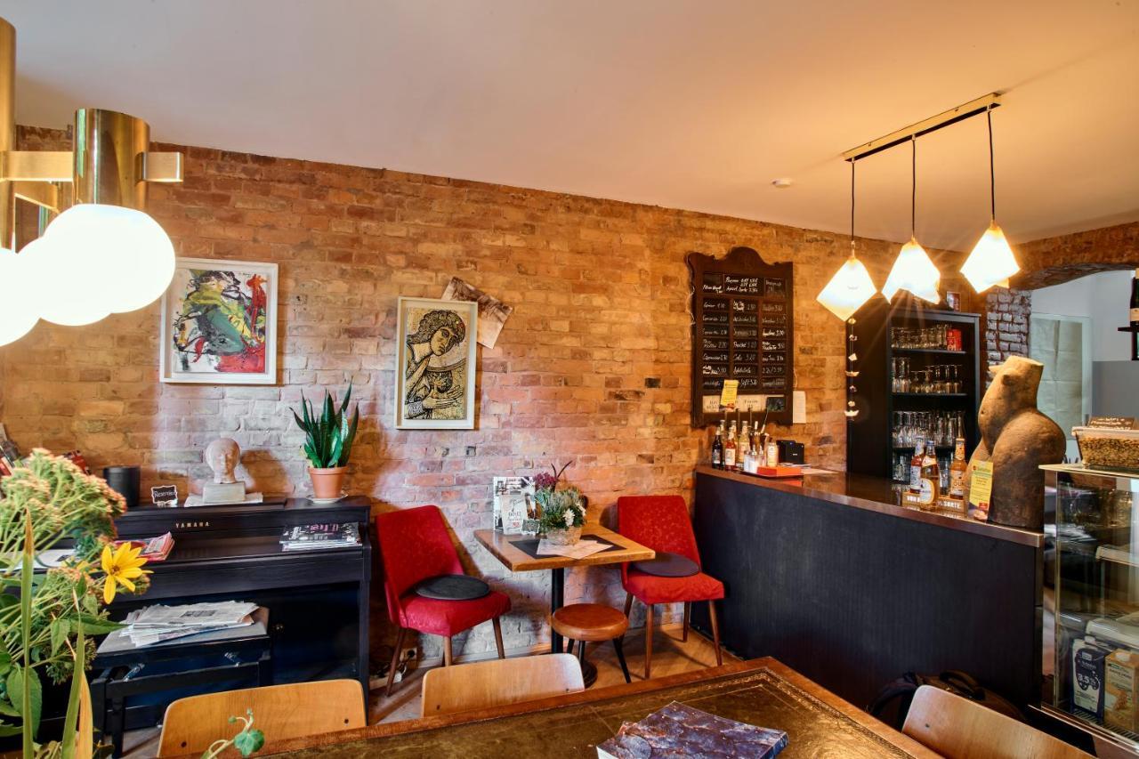 Beautiful Park Apartment For 4 Guests Berlin Bagian luar foto