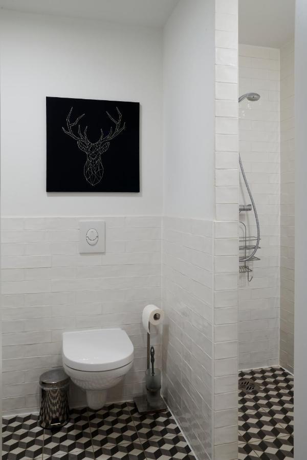 Beautiful Park Apartment For 4 Guests Berlin Bagian luar foto