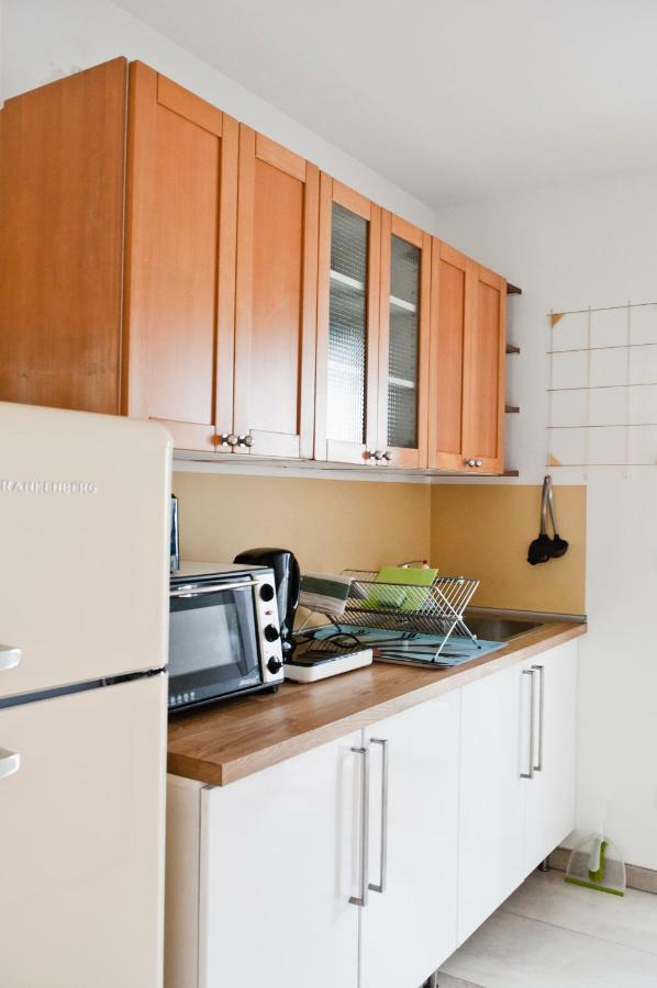 Beautiful Park Apartment For 4 Guests Berlin Bagian luar foto
